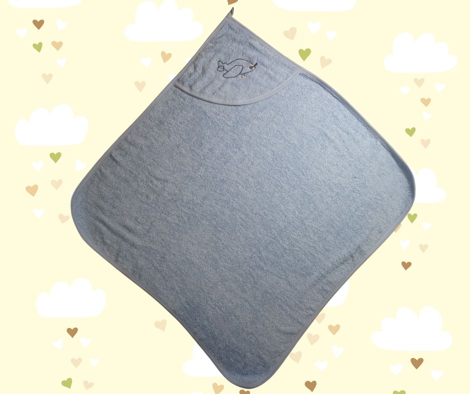 Peškir sa kapicom za bebu ,,Plavi avion’’